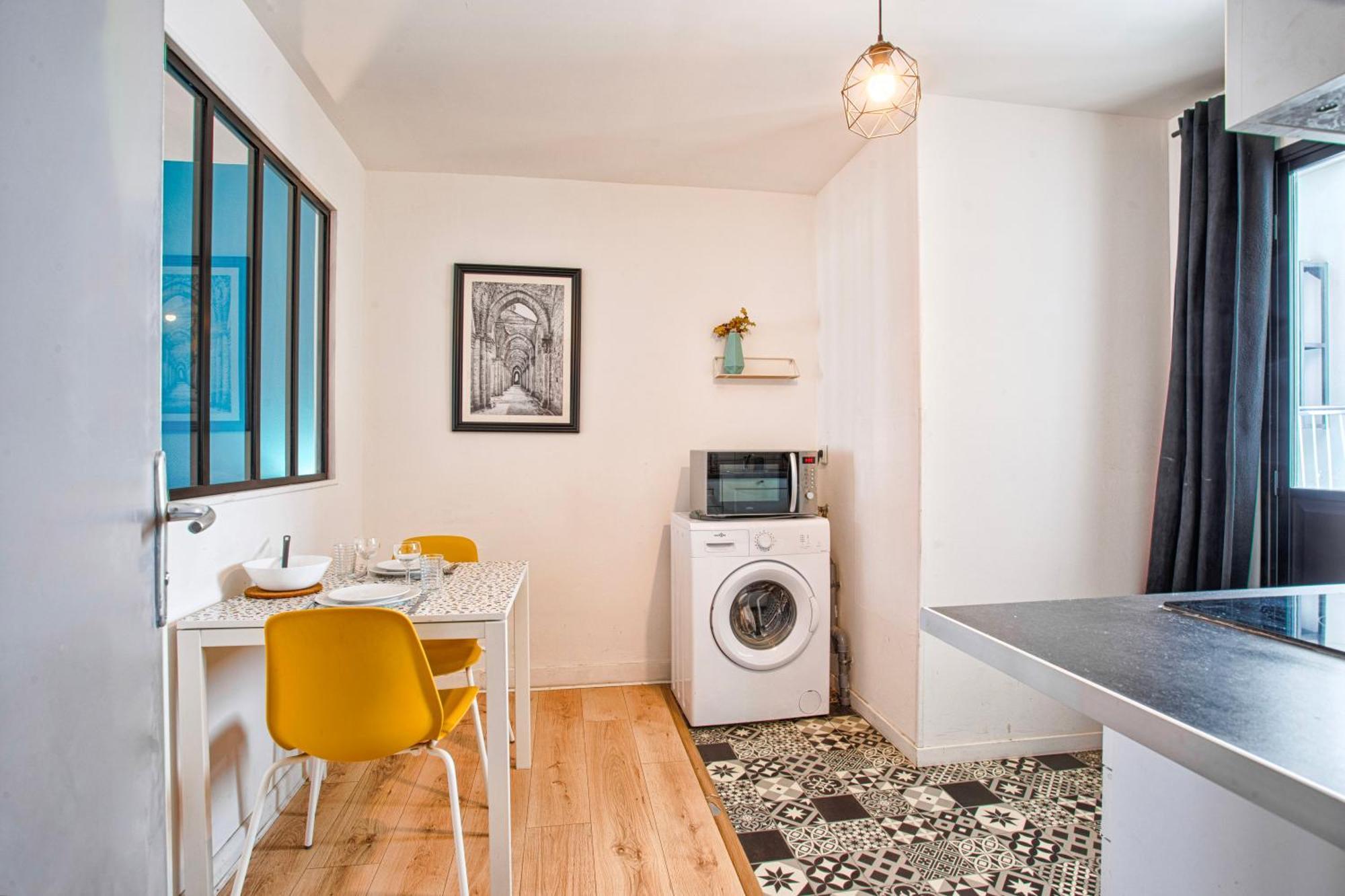 Le Petit Studio Proche Gare 弗莱尔 外观 照片